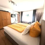 Gaestehaus Sommertal, Eigener Parkplatz, 800m Zum Bodensee, 300m Zur Altstadt Πανσιόν 4*