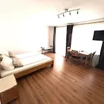 Gaestehaus Sommertal, Eigener Parkplatz, 800m Zum Bodensee, 300m Zur Altstadt