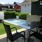 Gaestehaus Sommertal, Eigener Parkplatz, 800m Zum Bodensee, 300m Zur Altstadt Πανσιόν