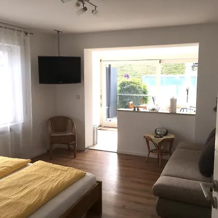 Maison d'hôtes Gaestehaus Sommertal, Eigener Parkplatz, 800m Zum Bodensee, 300m Zur Altstadt 4*