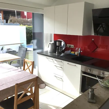 Gaestehaus Sommertal, Eigener Parkplatz, 800m Zum Bodensee, 300m Zur Altstadt 4*