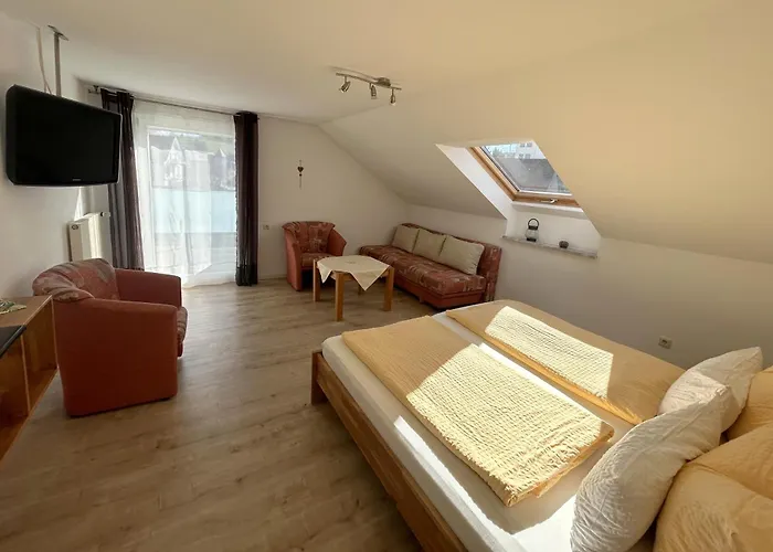 Vendégház Gaestehaus Sommertal, Eigener Parkplatz, 800m Zum Bodensee, 300m Zur Altstadt Meersburg