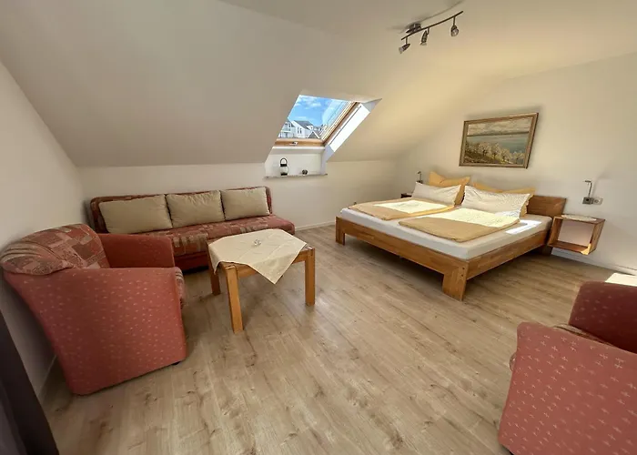 Vendégház Gaestehaus Sommertal, Eigener Parkplatz, 800m Zum Bodensee, 300m Zur Altstadt