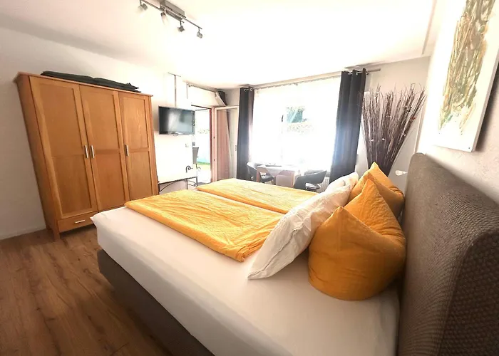 Gaestehaus Sommertal, Eigener Parkplatz, 800m Zum Bodensee, 300m Zur Altstadt Vendégház 4*