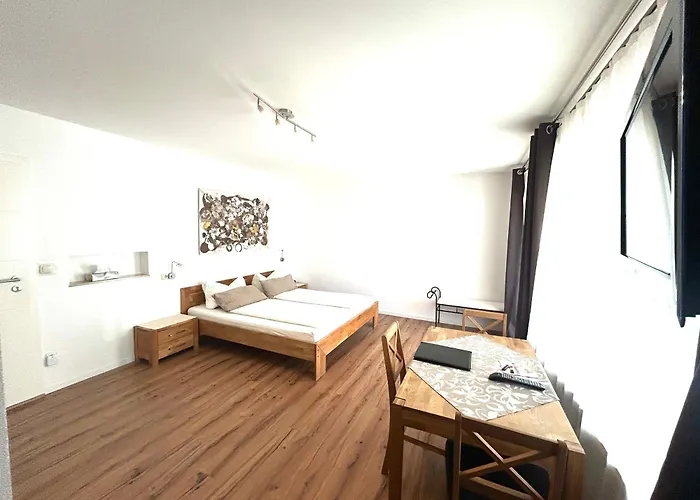 Vendégház Gaestehaus Sommertal, Eigener Parkplatz, 800m Zum Bodensee, 300m Zur Altstadt Meersburg