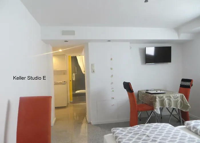 Gaestehaus Sommertal, Eigener Parkplatz, 800m Zum Bodensee, 300m Zur Altstadt